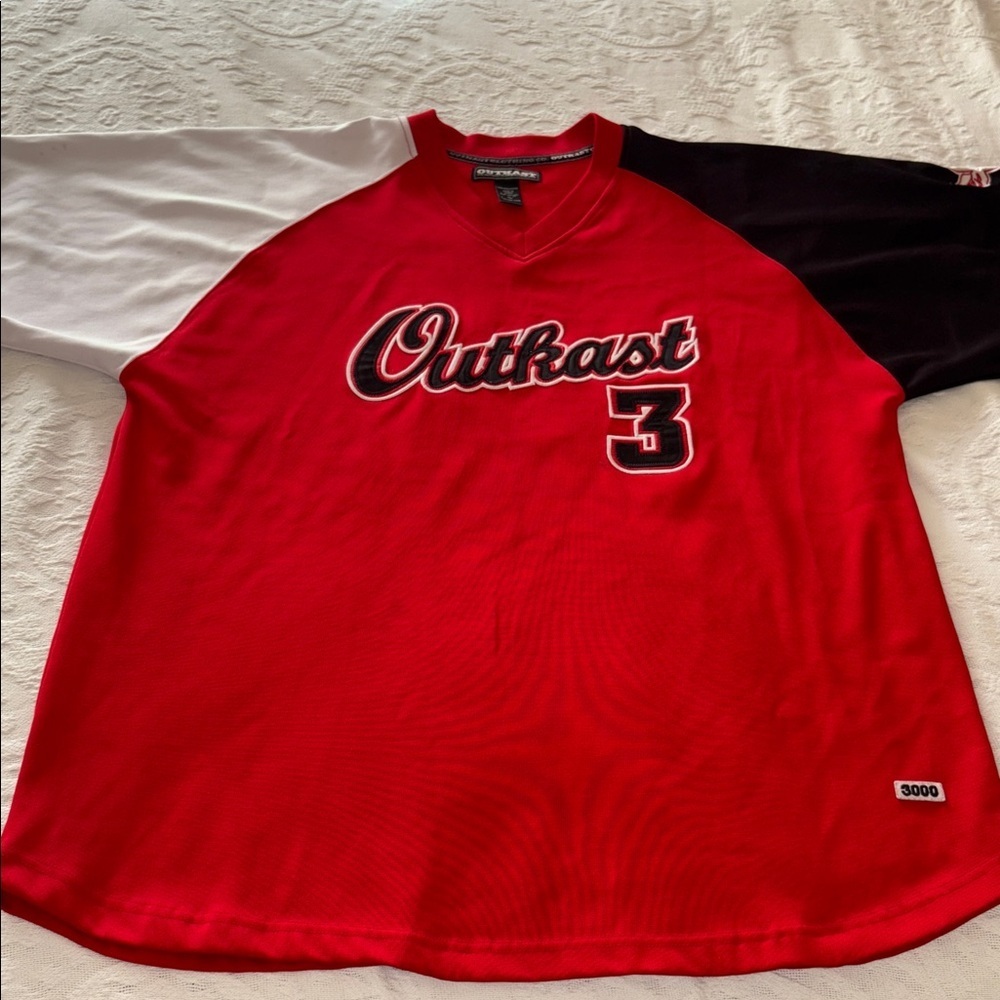 Vintage Gently loved Red Outkast 3 Jersey - Picture 1 of 13